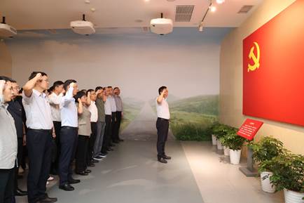 说明: //zzb.91-bbs.com/__local/E/84/24/EBFC0450DB99A849A0D2350B3BA_DA24301E_3720B.jpeg