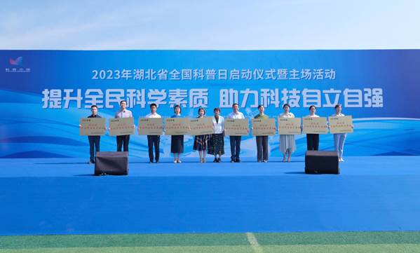 说明: //www.91-bbs.com/__local/5/0E/08/C399D0291BBBD4C88C0CC6D87E8_A8B92668_2C2E3.jpg?e=.jpg